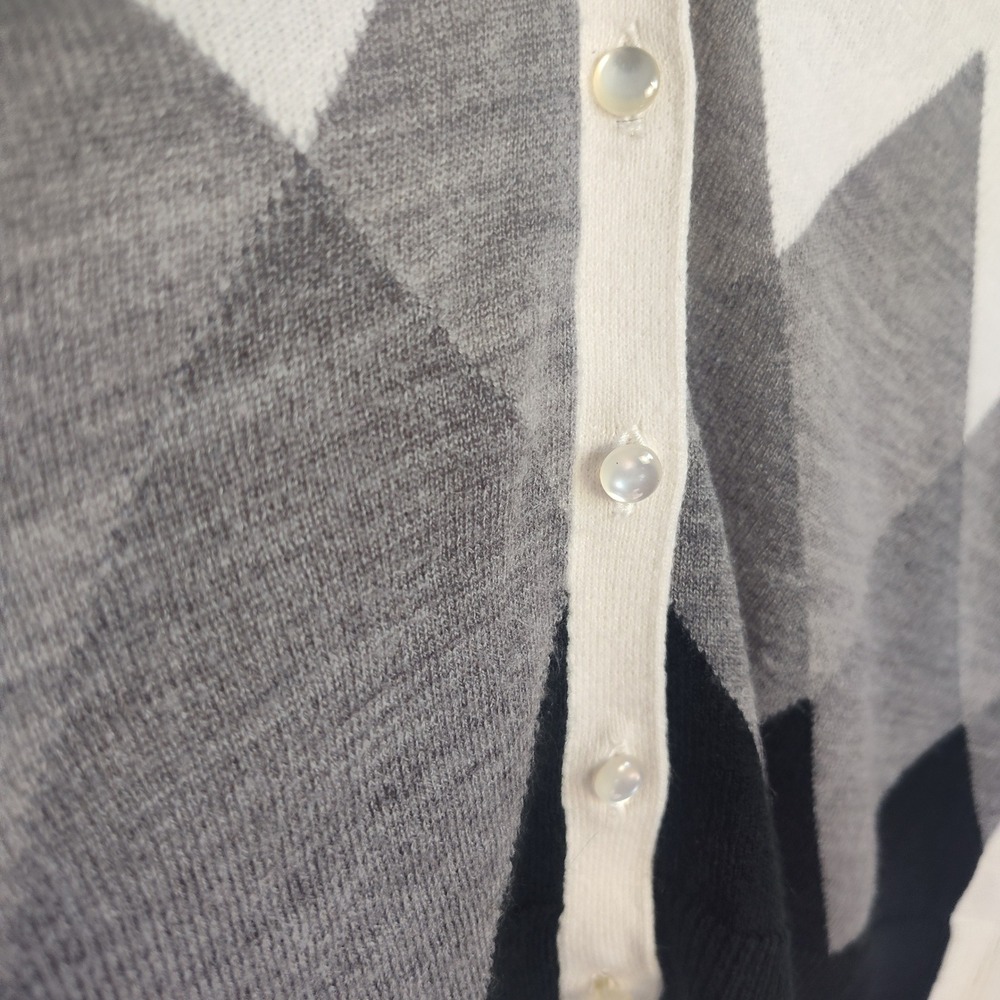New York & Company Cream Grey Black Colorblock Argyle Cardigan Sweater XL - Picture 5 of 9